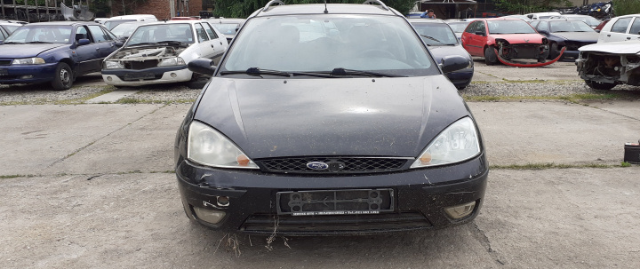 Aripa fata stanga Ford Focus prima generatie [1998 - 2004] wagon 5-usi Ford Focus 1 Break 1.8 DSL AN 2002 85 KW