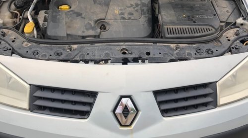 Aripa Fata Stanga Renault Megane 2 Sedan