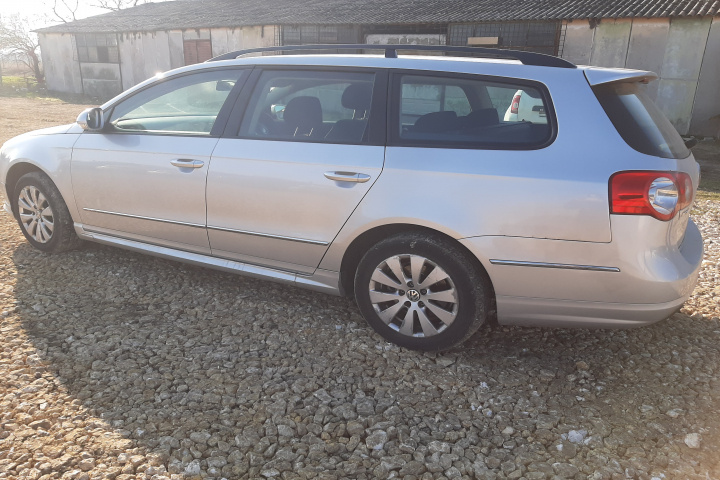 Aripa fata stanga Volkswagen Passat B6 [