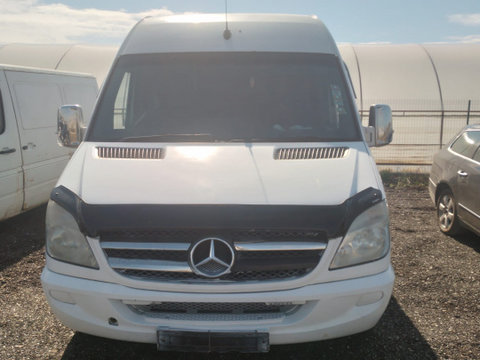 Aripa spate dreapta Mercedes-Benz Sprinter 2 906 [2006 - 2013] Autoutilitara duba 5-usi 2.2 CDi MT (148 hp)