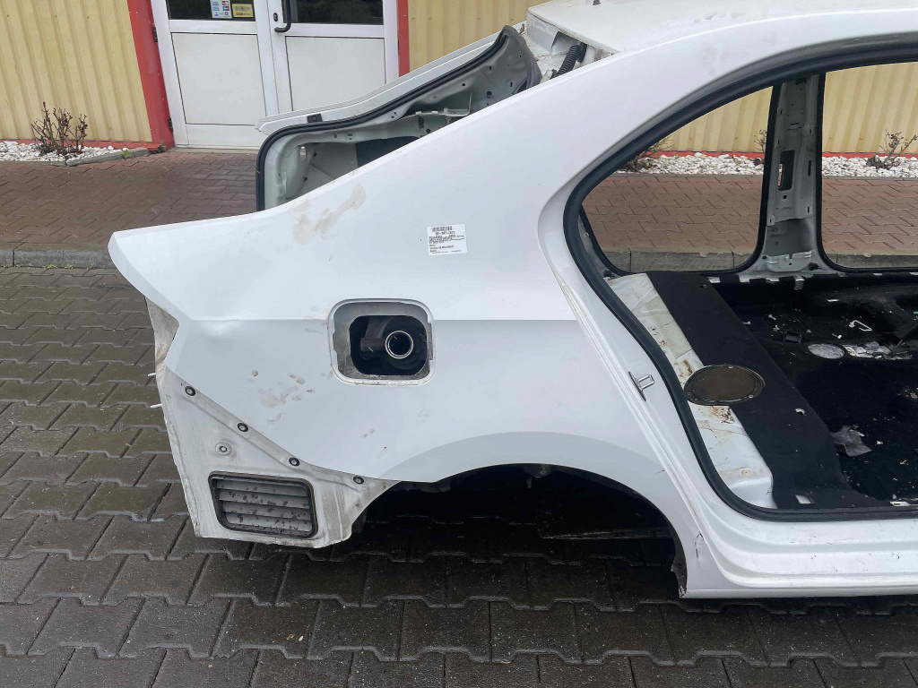 ARIPA SPATE DREAPTA SKODA RAPID RAPID - - (2012 2017)