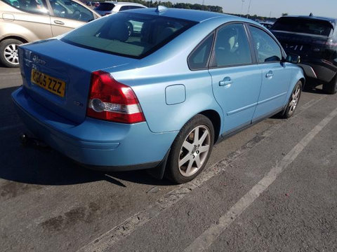 Aripa spate dreapta Volvo S40 2005 2.0 D Diesel Cod motor D 4204 T 136CP/100KW