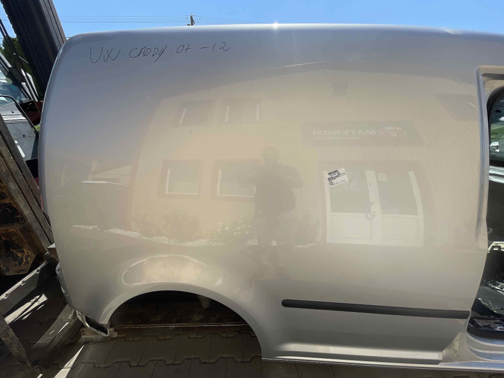 ARIPA SPATE DREAPTA VW CADDY CADDY - - (2010 2015)
