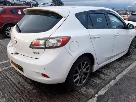 Aripa spate MAZDA 3 2013 2.2 Diesel Cod motor R2AA 185CP/136KW