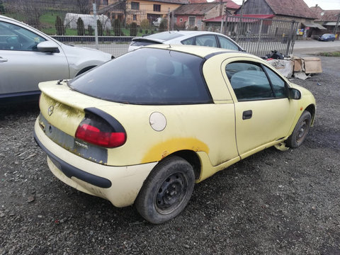 Aripa spate Opel Tigra 1997 1.4 Benzina Cod motor X14XE 90CP/66KW