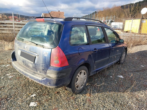 Aripa spate Peugeot 307 2003 1.4 HDI Diesel Cod Motor 8HZ(DV4TD) 68CP/50KW