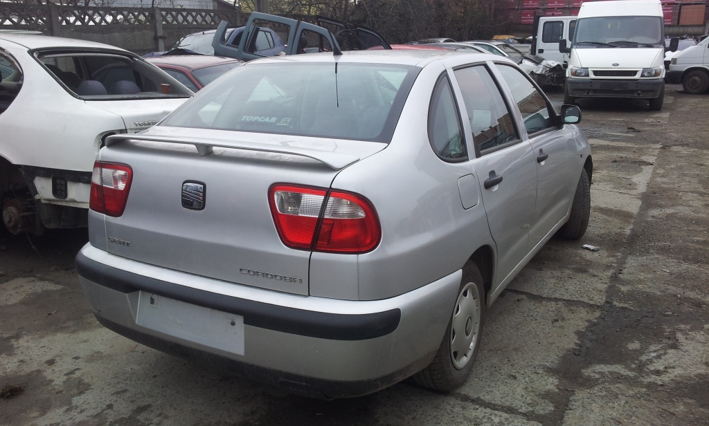 Aripa spate - Seat Cordoba 1.4i 8v an 2001