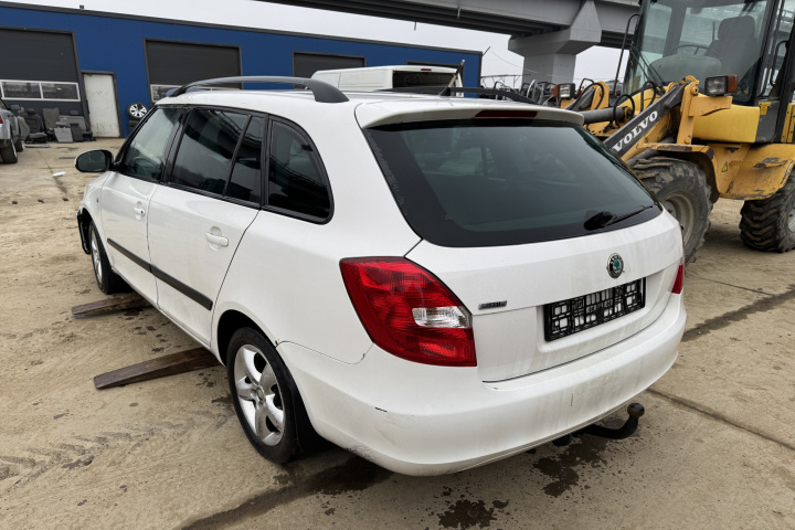 Aripa spate stanga Skoda Fabia 2 [facelift] [2010 - 2014]