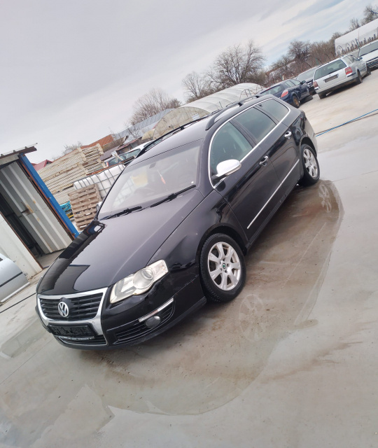 Aripa spate stanga Volkswagen VW Passat B6 [2005 - 2010] wagon 5-usi 2.0 TDI MT (140 hp)