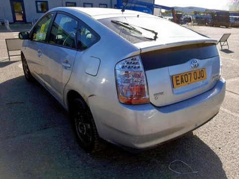 Aripa spate Toyota Prius 2007 1.5 Benzina-Electric Cod Motor 1NZFXE 78CP/57KW