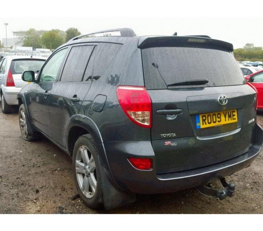 Aripa spate Toyota Rav 4 2009 2.2 Diesel Cod Motor :2AD-FHV 177 CP