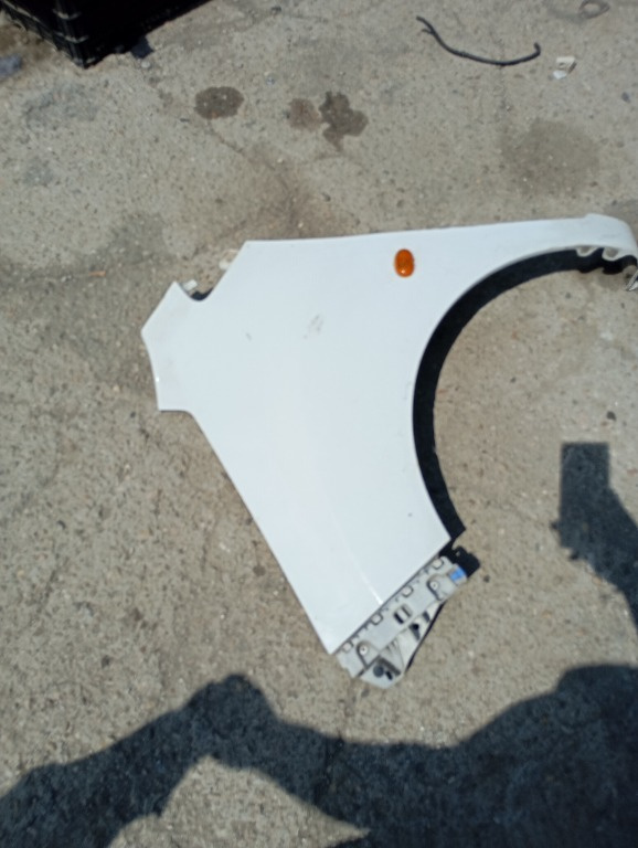 Aripa Stânga Față Chevrolet Spark M300 an de fa