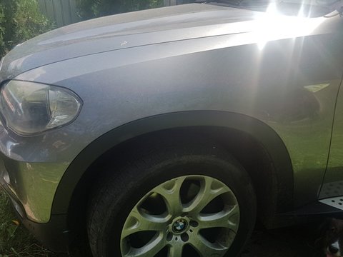 Aripa stanga bmw x5 e70