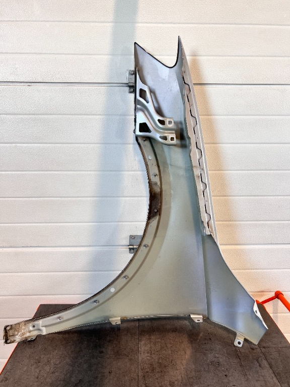 Aripa stanga/dreapta Audi Q3 8U 2011-201