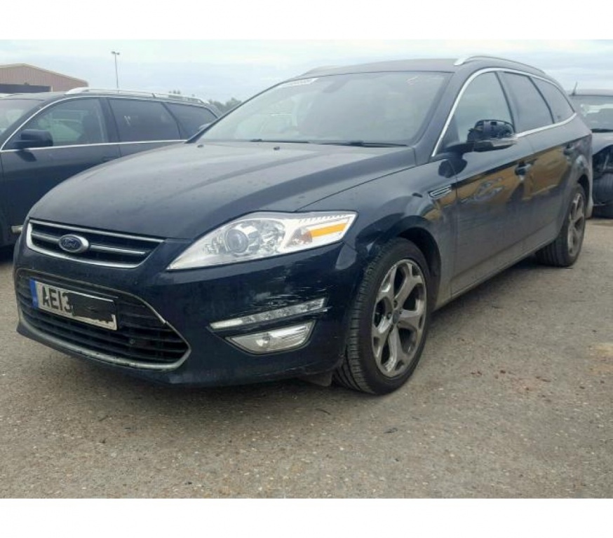 Aripa stanga/dreapta fata Ford Mondeo 2013 2.0 TDCI Cod motor: DW10C 140 CP