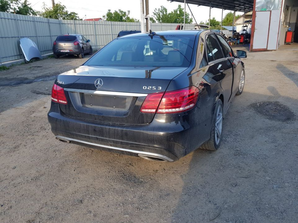 Aripa stanga dreapta fata spate vas lichid usa stanga dreapta Mercedes E Class w212 facelift 2.2 cdi