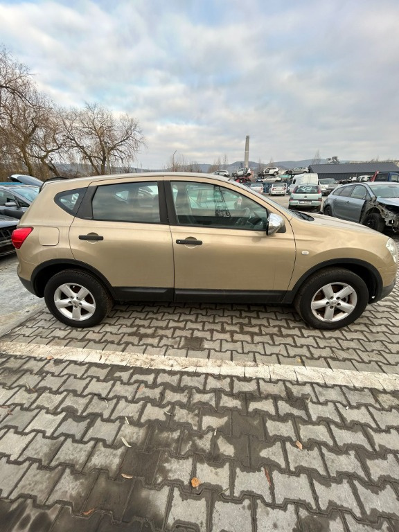 Aripa stanga/dreapta Nissan Qashqai 2008 PRET PE BUCATA