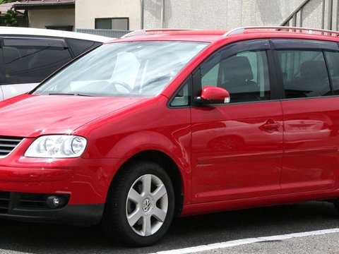 Aripa stanga/dreapta VW Touran an 2003-2005 , orice culoare , aripi noi