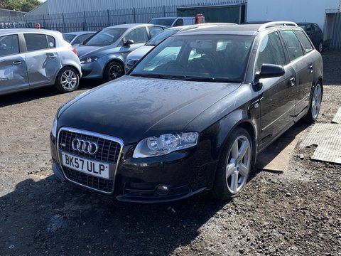 Aripa stanga fata Audi A4 B7 2007 Combi S-Line 2.0 TDI BRE S-Line