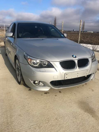 Aripa stanga fata BMW E60 2006 Salon 3.0 Diesel