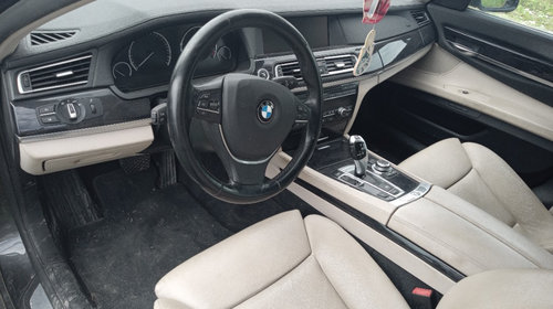 Aripa stanga fata BMW F01 2011 Limuzina 