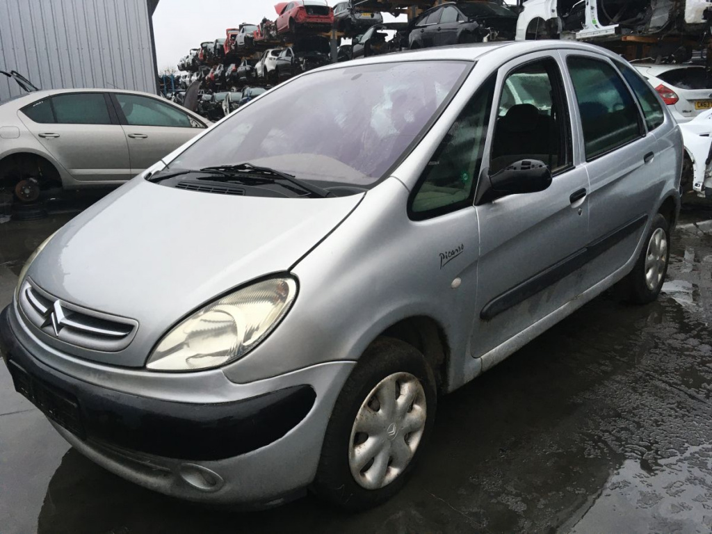 ARIPA STANGA FATA CITROEN XSARA PICASSO 1.8 BENZINA AN 2002 KM-190.000