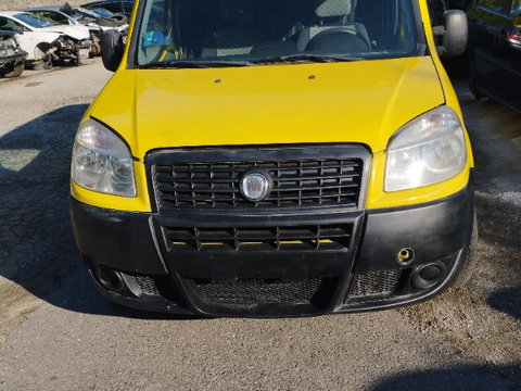 Aripa stanga fata Fiat Doblo 2009 FURGONETĂ 1.3