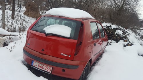 Aripa stanga fata Fiat Punto 2002 hatchb