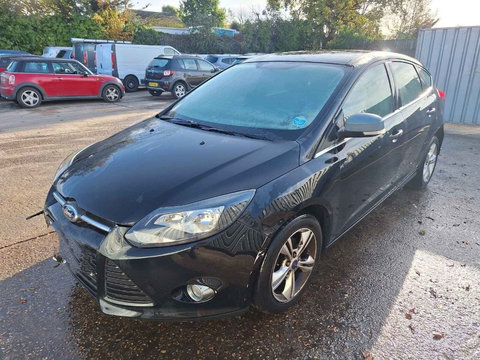 Aripa stanga fata Ford Focus 3 2012 HATCHBACK 1.0 TC M1DA