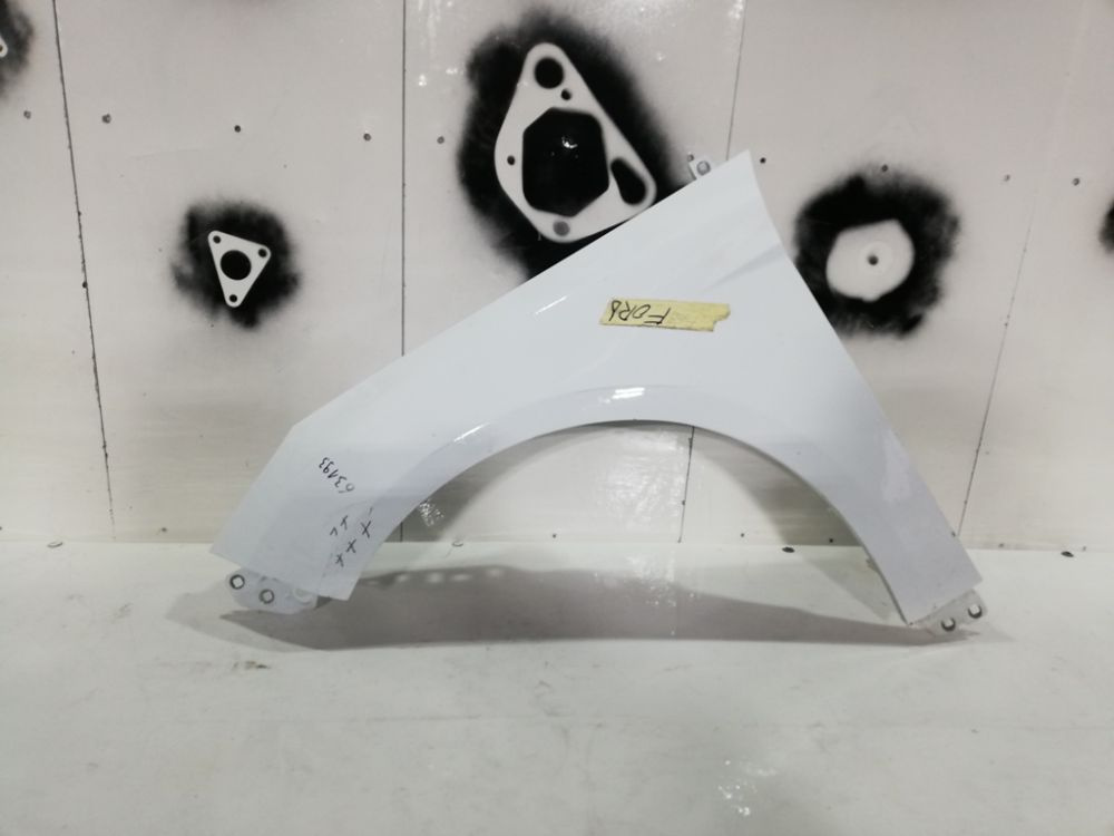 Aripa stanga fata Ford Focus 3 An 2011 2012 2013 2014 2015 2016 2017 2018 2019