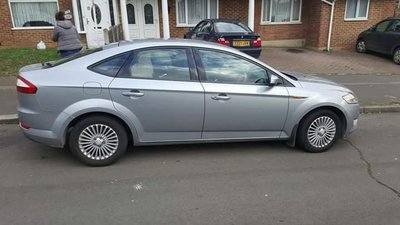 Aripa stanga fata Ford Mondeo 2009 hatchback 2.0 T