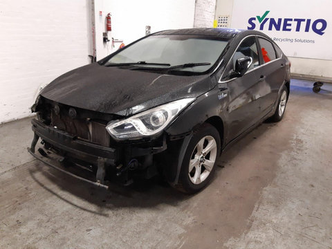 Aripa stanga fata Hyundai I40 1.7 CRDI