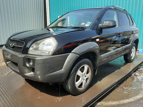 Aripa stanga fata Hyundai Tucson 2007 SUV 2.0 TDI