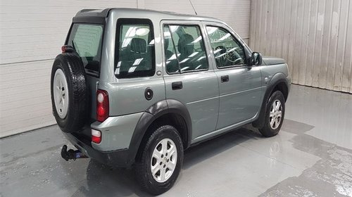 Aripa stanga fata Land Rover Freelander 