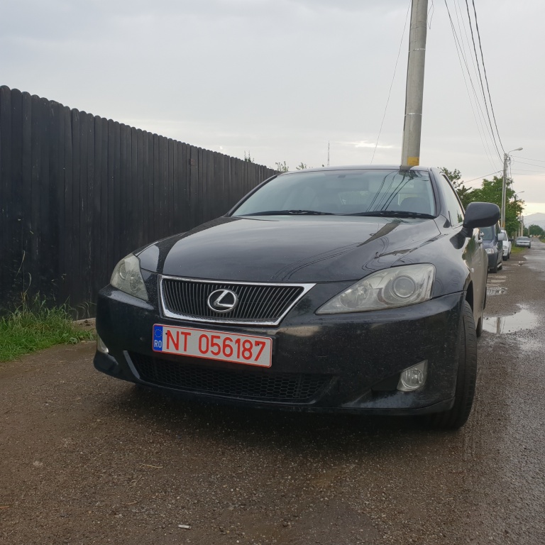 Aripa stanga fata Lexus IS 220 2008 Berlina 2200 diesel