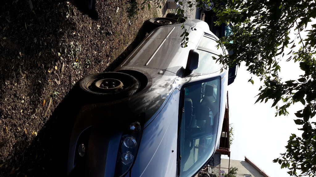 Aripa stanga fata Mazda 3 2004 berlina 1