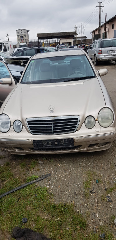 Aripa stanga fata Mercedes E-Class W210 1999 LIMUZ