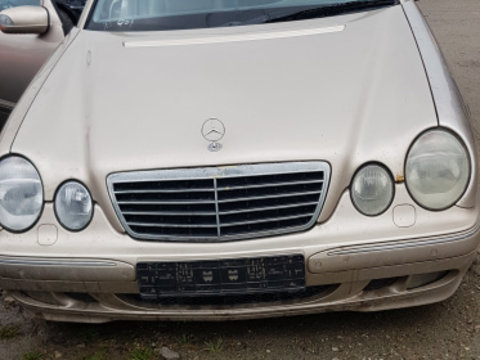 Aripa stanga fata Mercedes E-Class W210 1999 LIMUZINA 3.2CDI