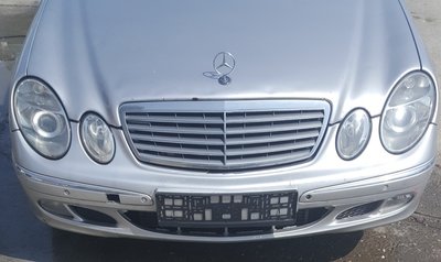 Aripa stanga fata Mercedes E-CLASS W211 2003 E270 