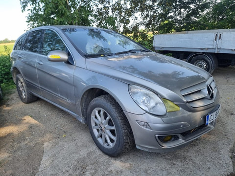 Aripa stanga fata Mercedes R-Class W251 2007 4x4 3.0 CDI