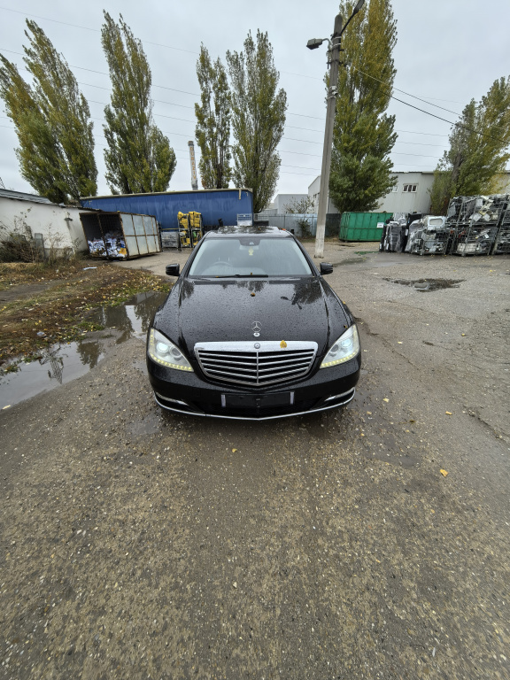 Aripa stanga fata Mercedes S-Class W221 2011 Berlina S350 cdi