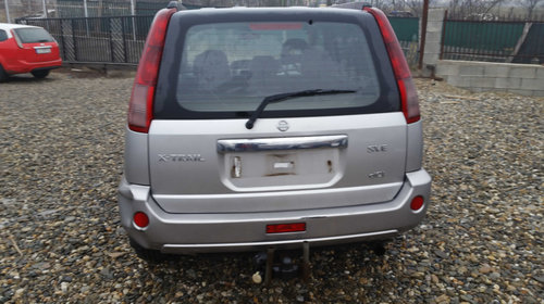 Aripa stanga fata Nissan X-Trail 2005 su