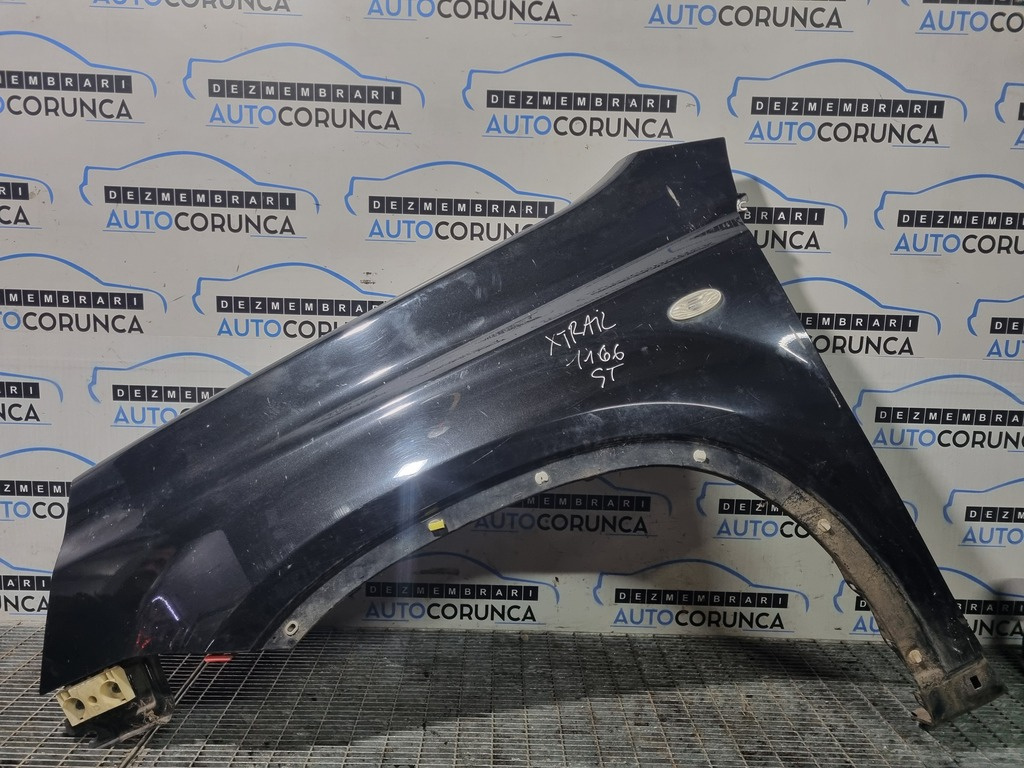 Aripa Stanga Fata Nissan X - Trail T31 2007 - 2013 5 Usi NEGRU