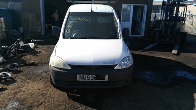 Aripa stanga fata Opel Combo 2005 VAN 1.7 DTI