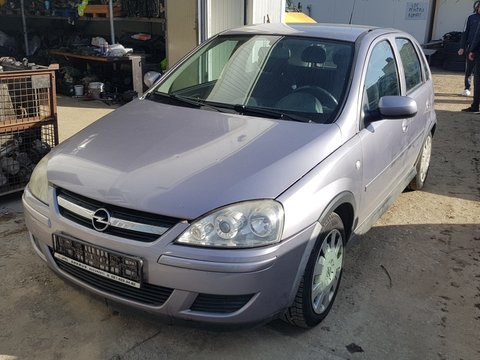 Aripa stanga fata Opel Corsa-C 2005