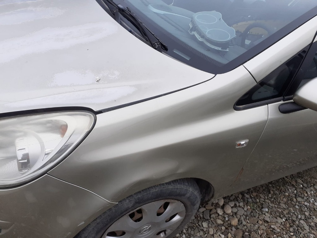 Aripa stanga fata Opel Corsa D 1.2 A12XER 59KW