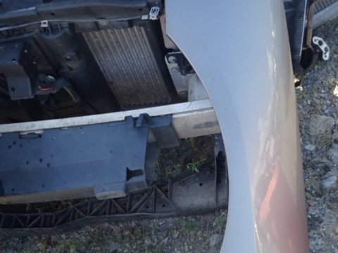 Aripa stanga fata Peugeot 407