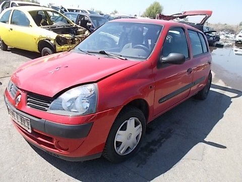 ARIPA STANGA FATA RENAULT CLIO II 2003