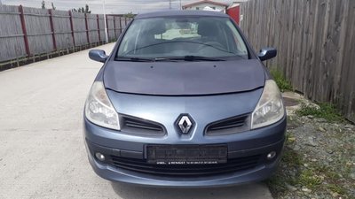 Aripa stanga fata Renault Clio III 2008 HATCHBACK 