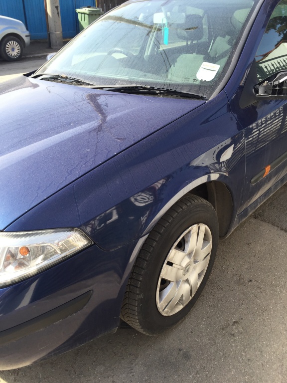 Aripa Stanga Fata Renault Laguna 1.9 DCI F9Q